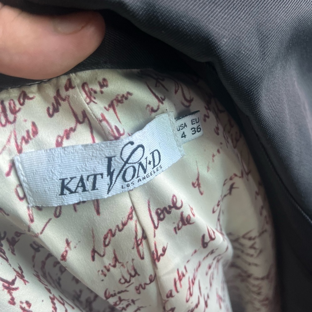 VTG 00’s / Y2K Kat Von D Los Angeles Women’s Trench Coat - Picture 8 of 9